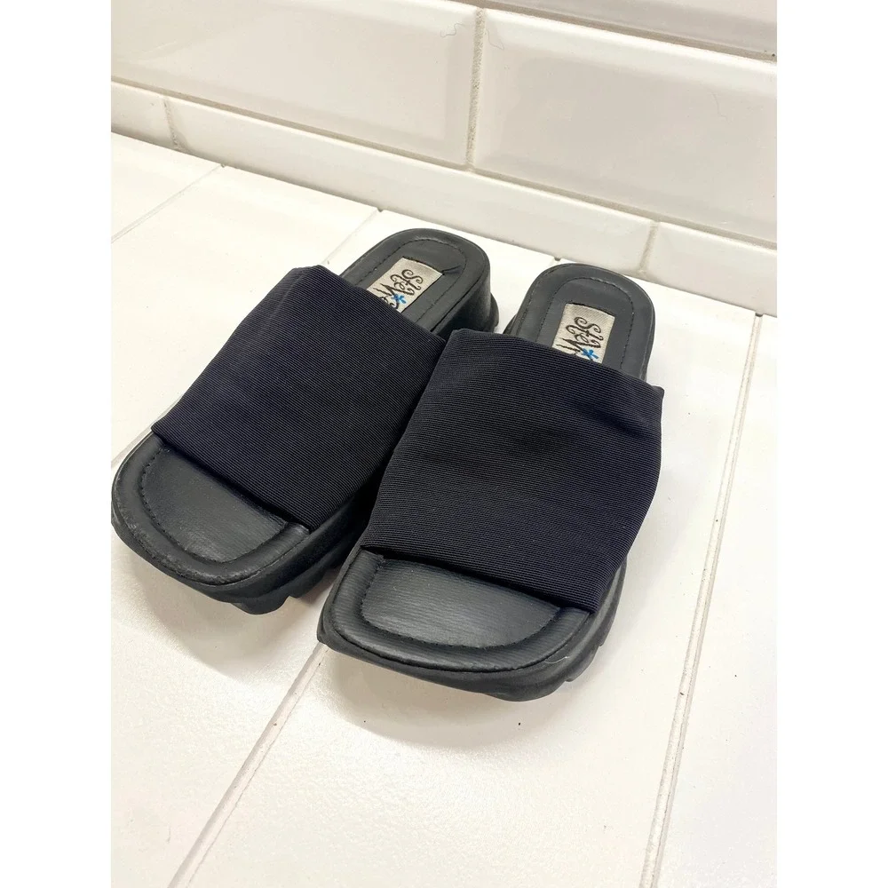 Vintage 90s Stevies Platform Sandals, Y2K Black Stretch Slides, Youth Size 1-1.5